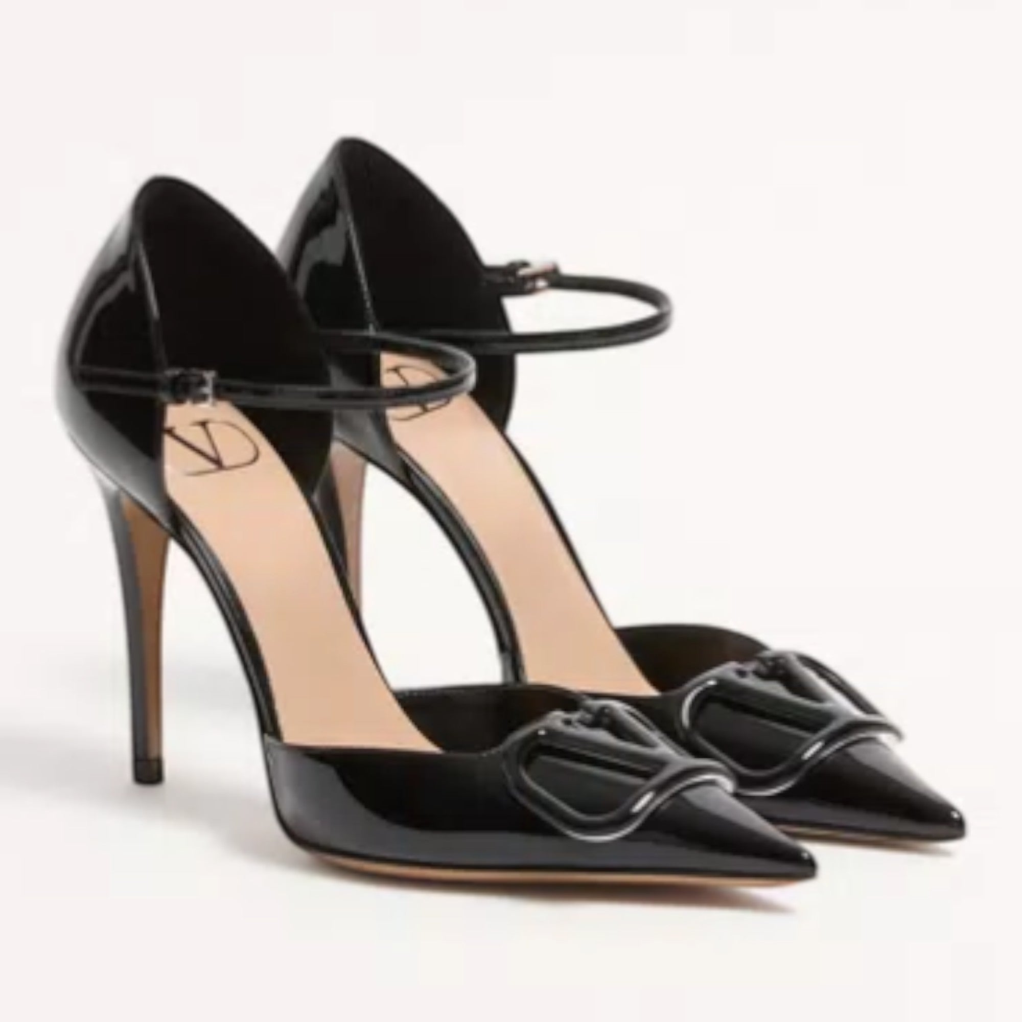 VLogo Signature D’Orsay Pumps Black