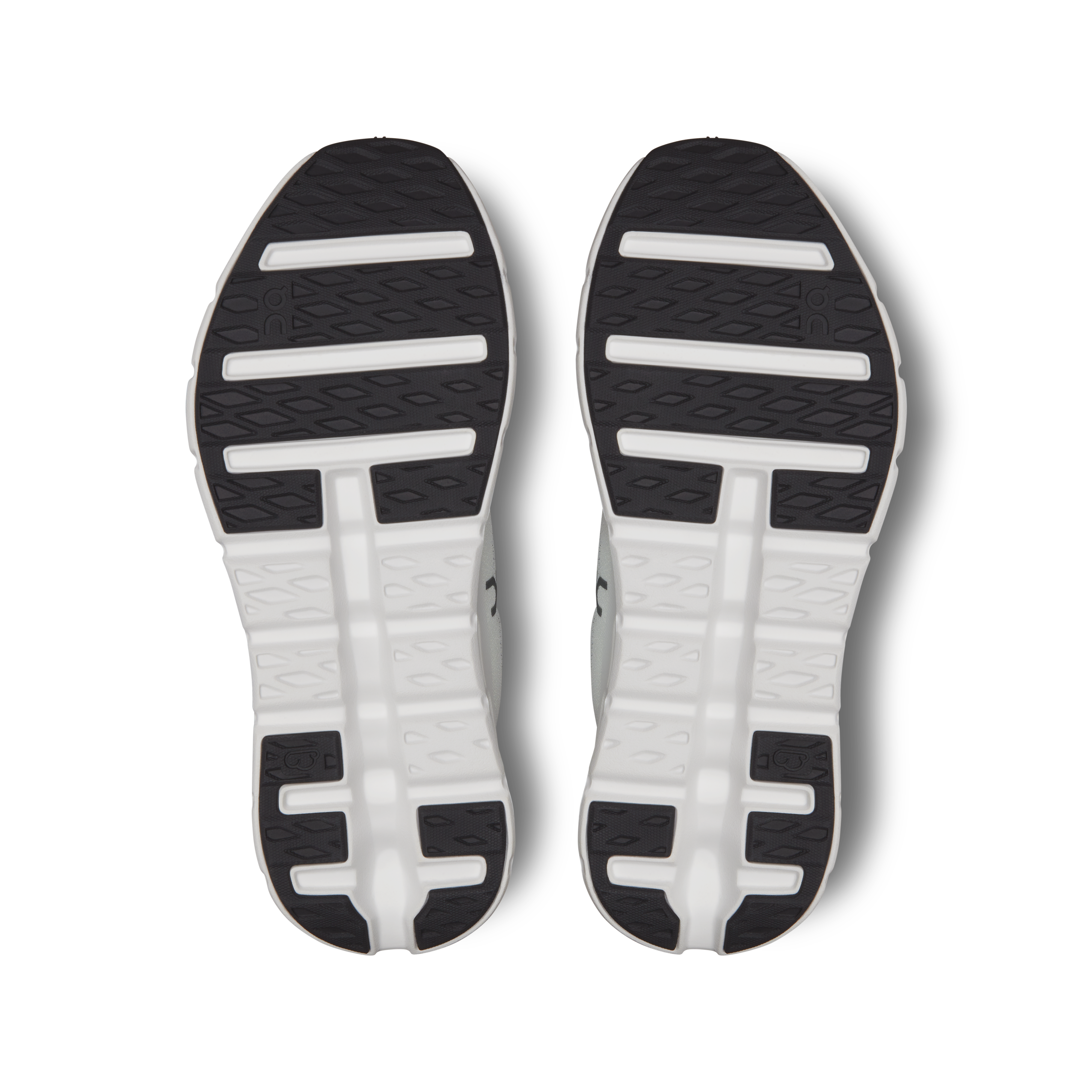 Cloudtilt Black / Ivory