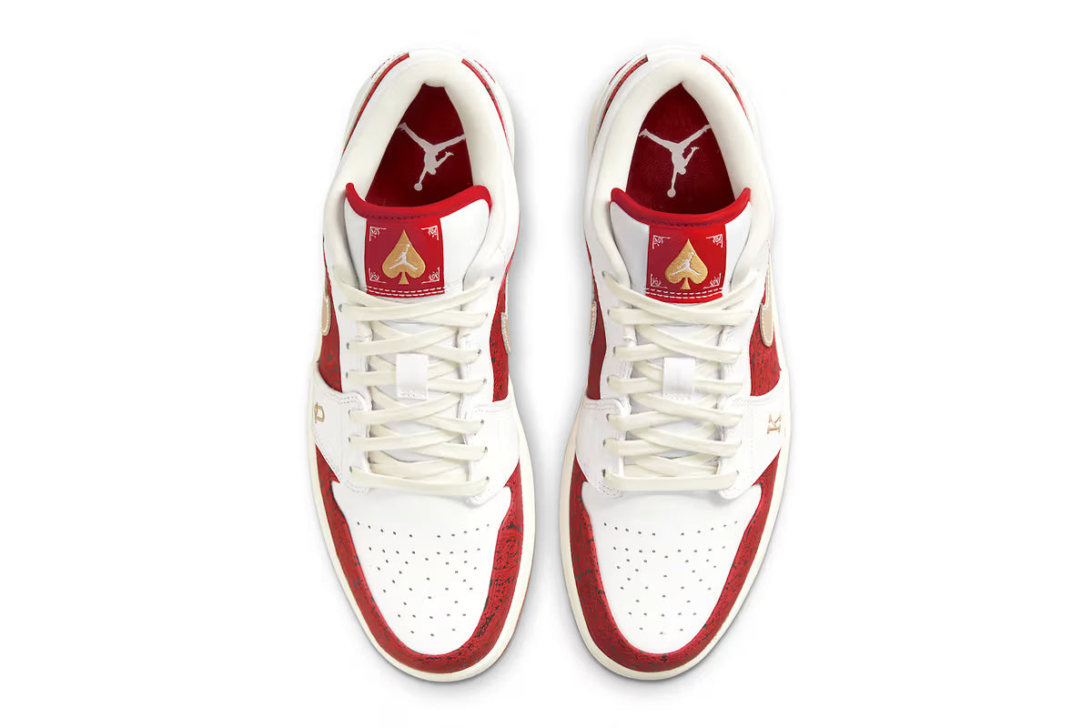 Air Jordan 1 Low SE Spades