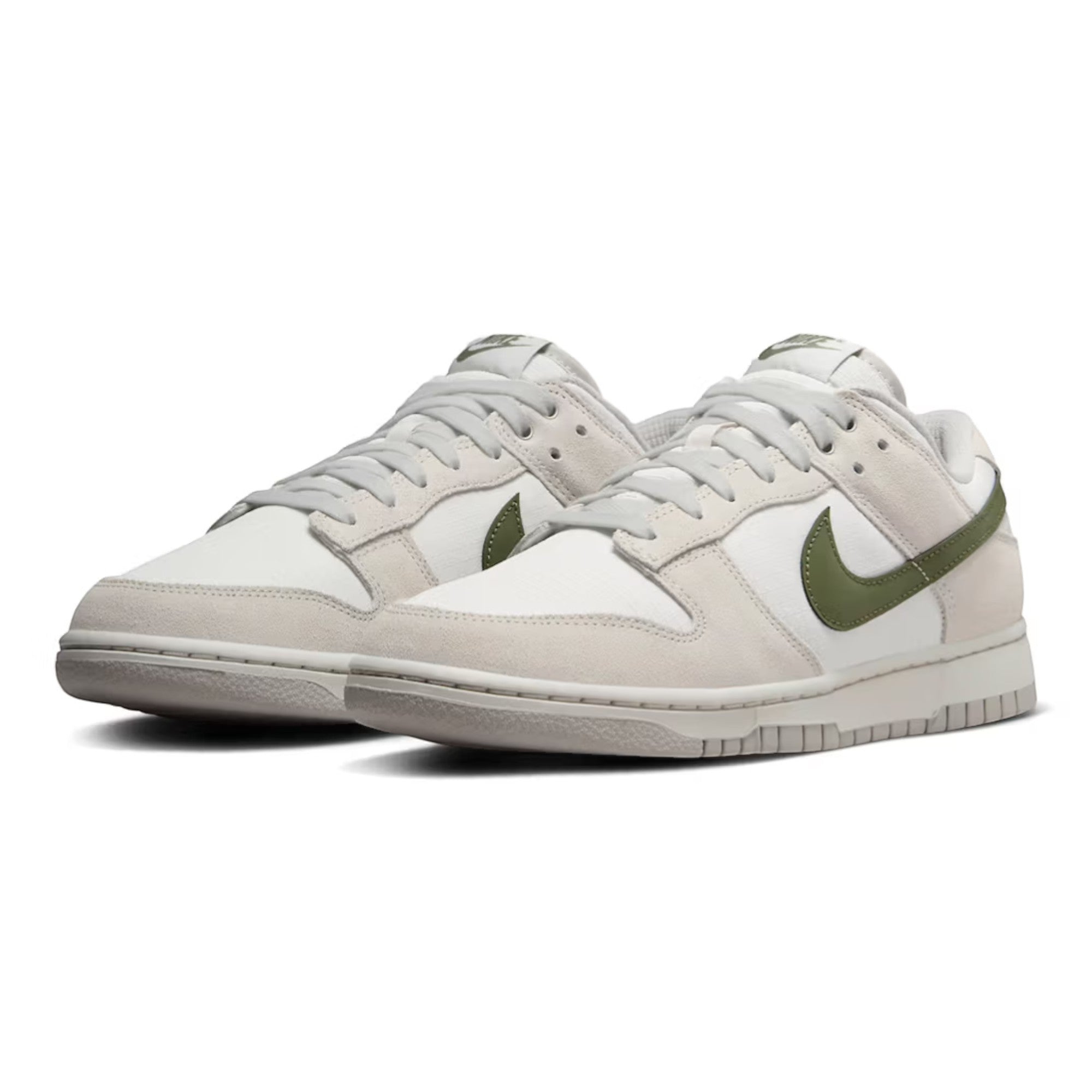 Nike Dunk Low Leaf Veins