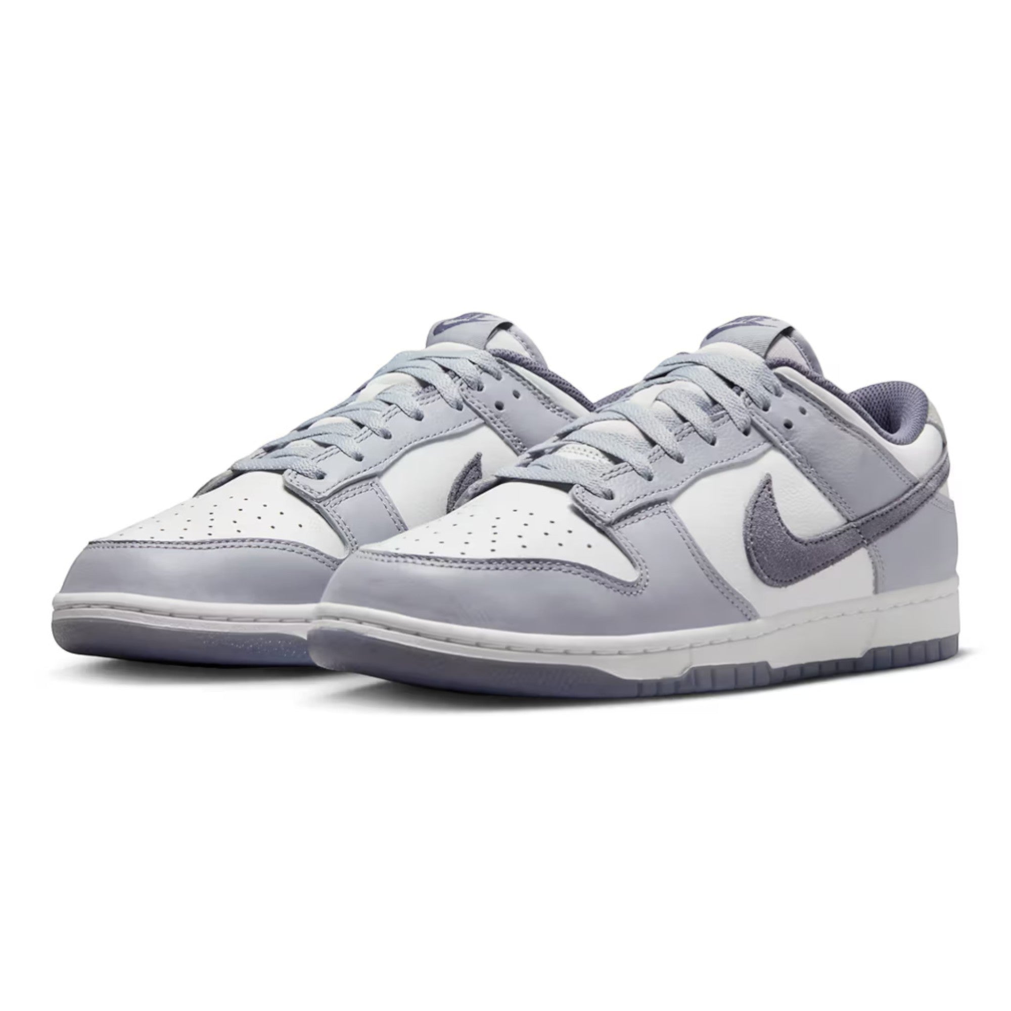 Nike Dunk Low Light Carbon