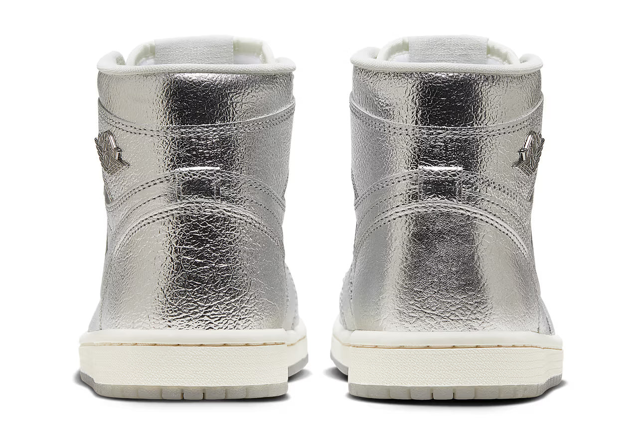 Air Jordan 1 High Chrome