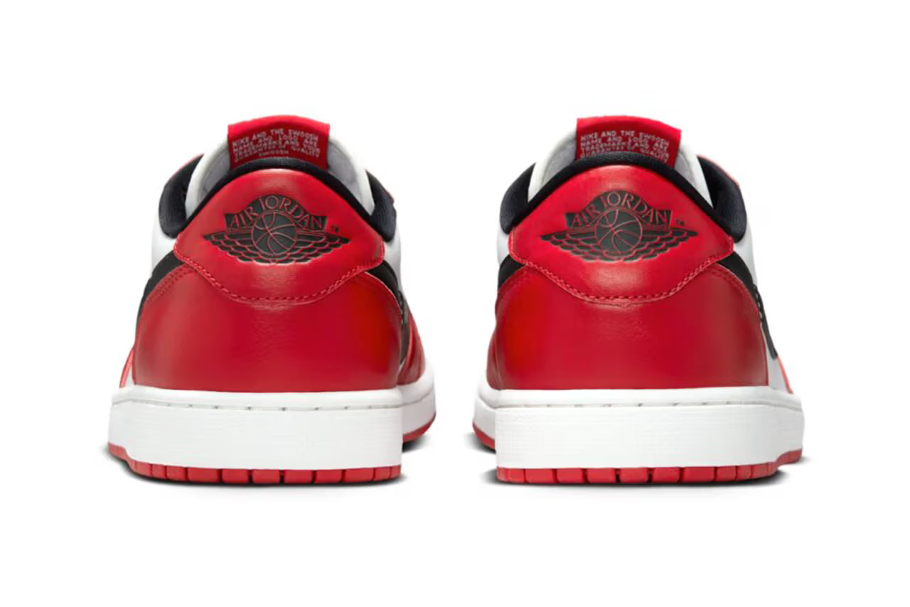 Air Jordan 1 Low OG Chicago
