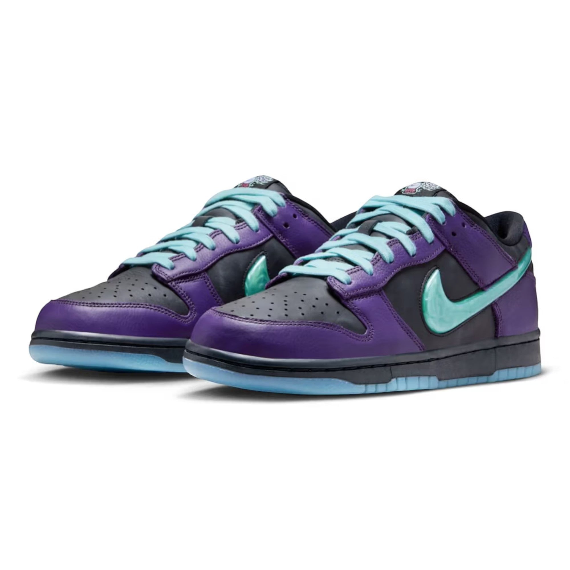Nike Dunk Low Wizard