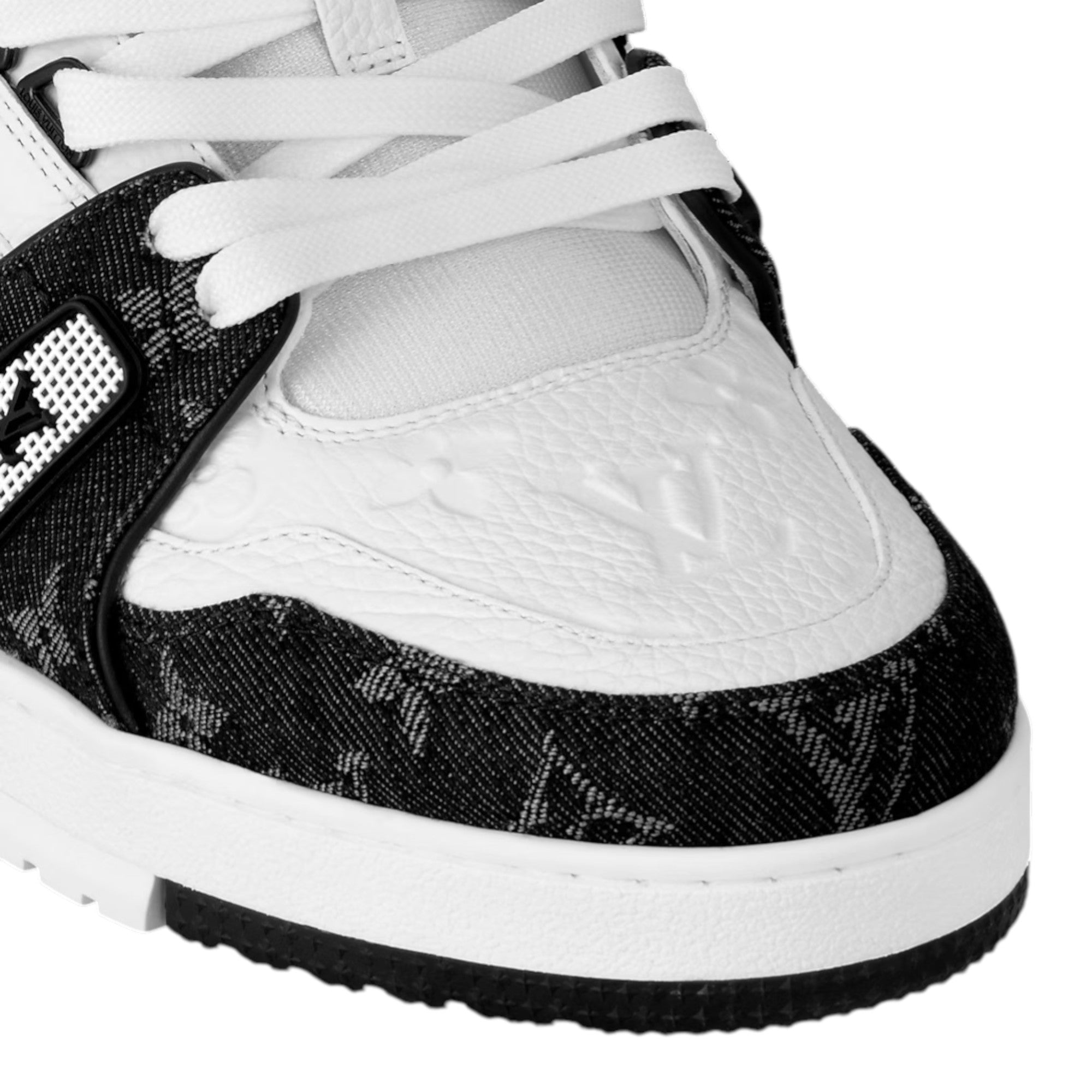 LV Trainer Sneaker Black