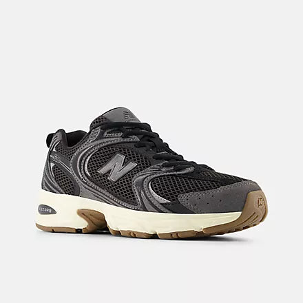 New Balance 530 Black / Castlerock