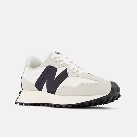 New Balance 327 Sea Salt / White / Black