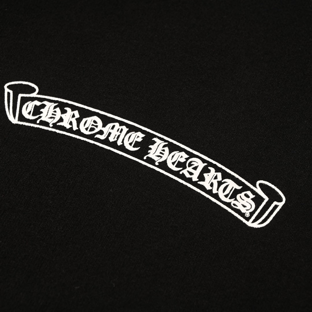 Scroll Logo Cross Zip-Up Hoodie Black