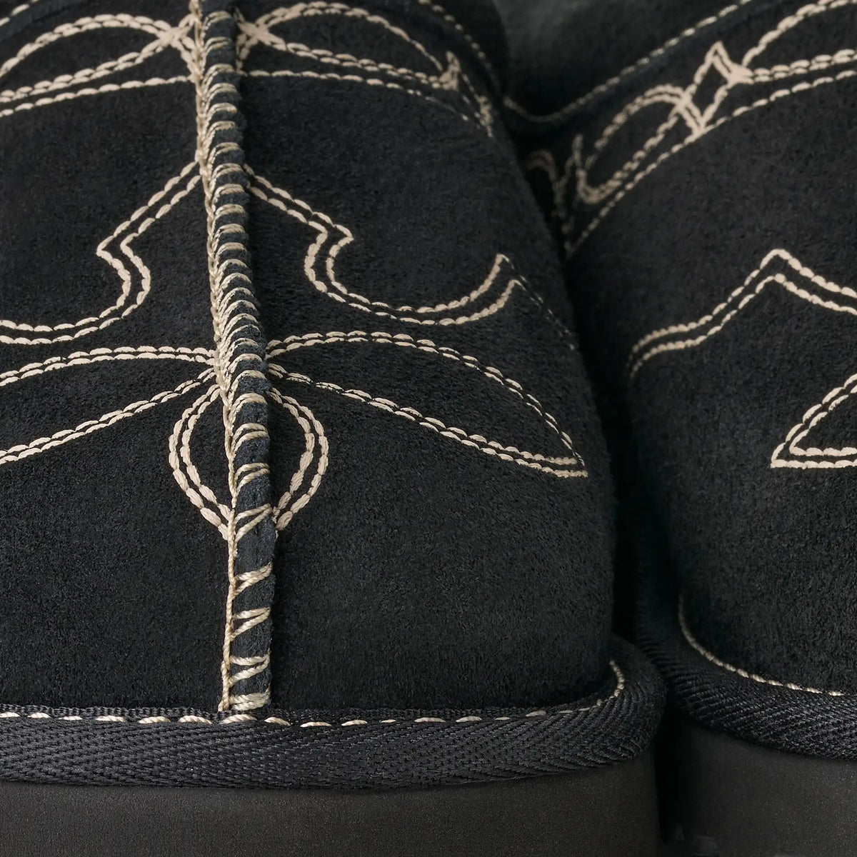 Tasman Western Black
