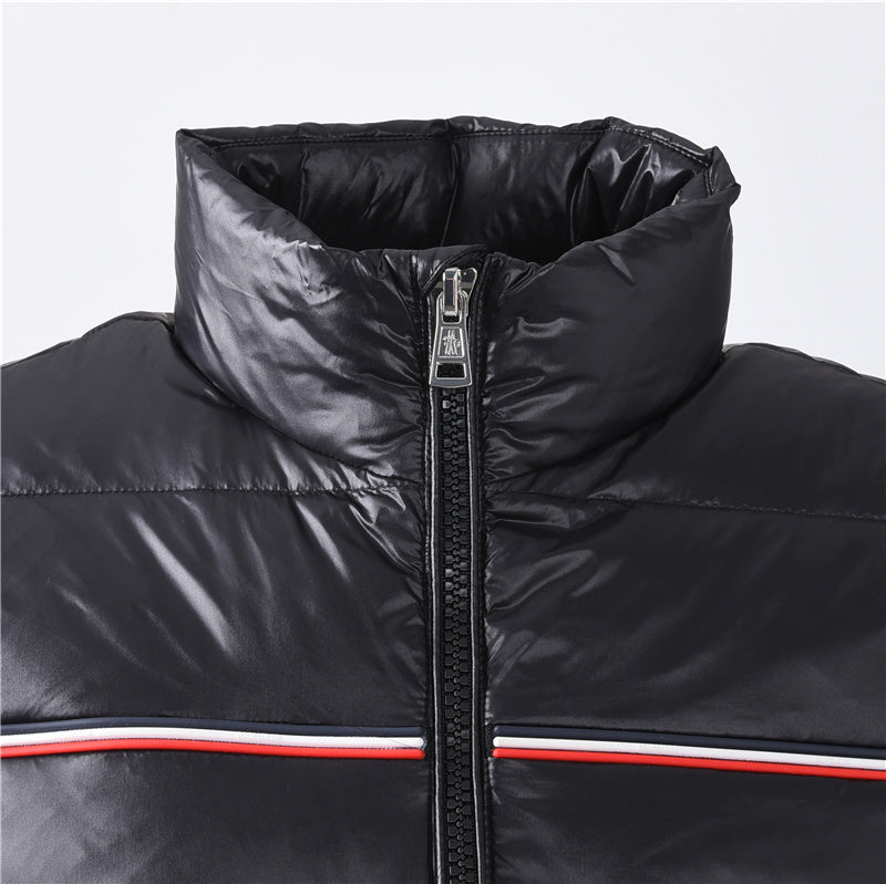 Tricolor-Trim Glossy Black