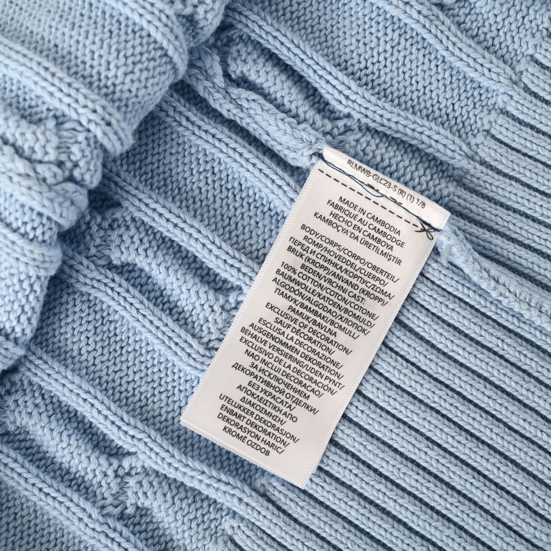 Cable-Knit Quarter-Zip Sweater Light Blue