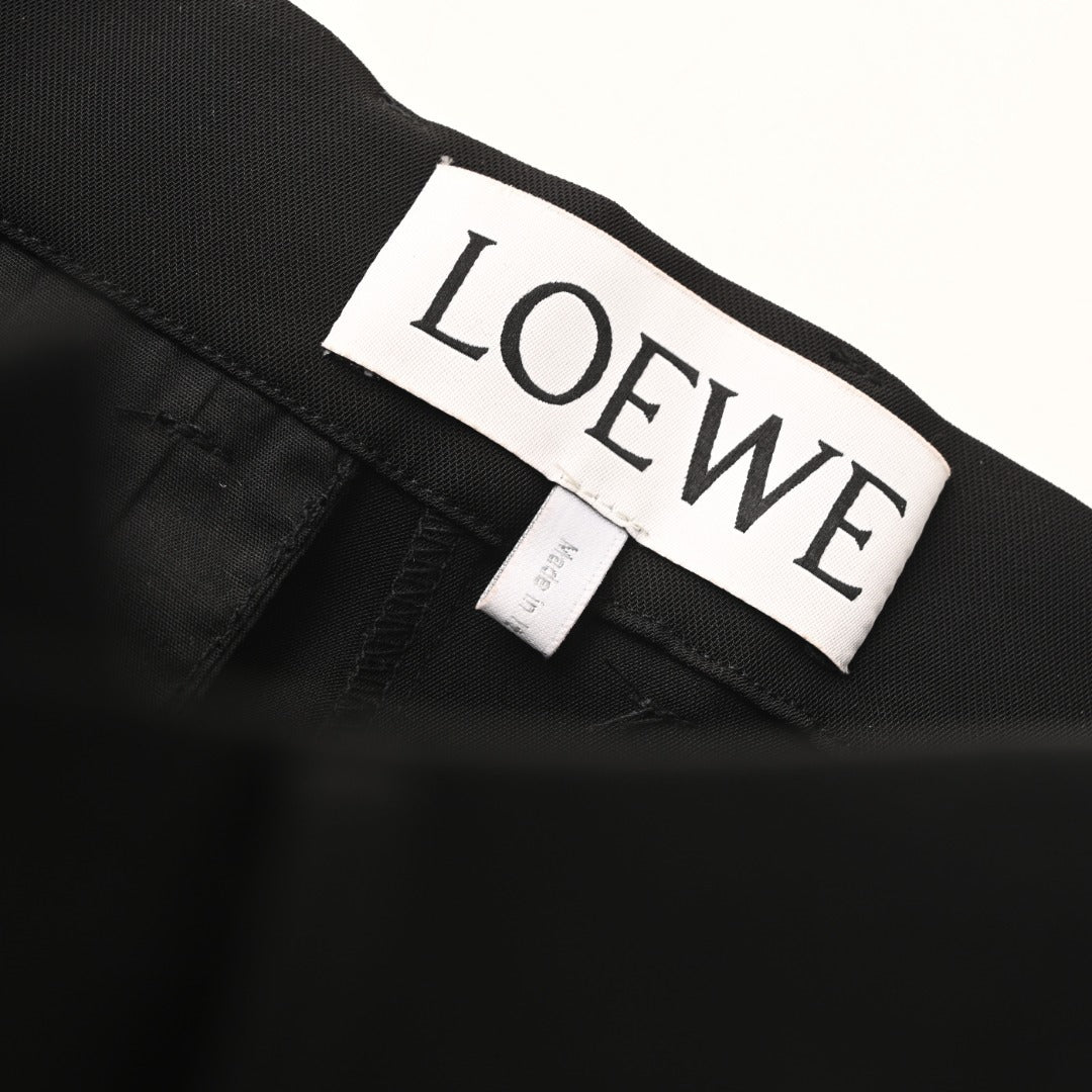 Tailored Pleated Wide-Leg Black
