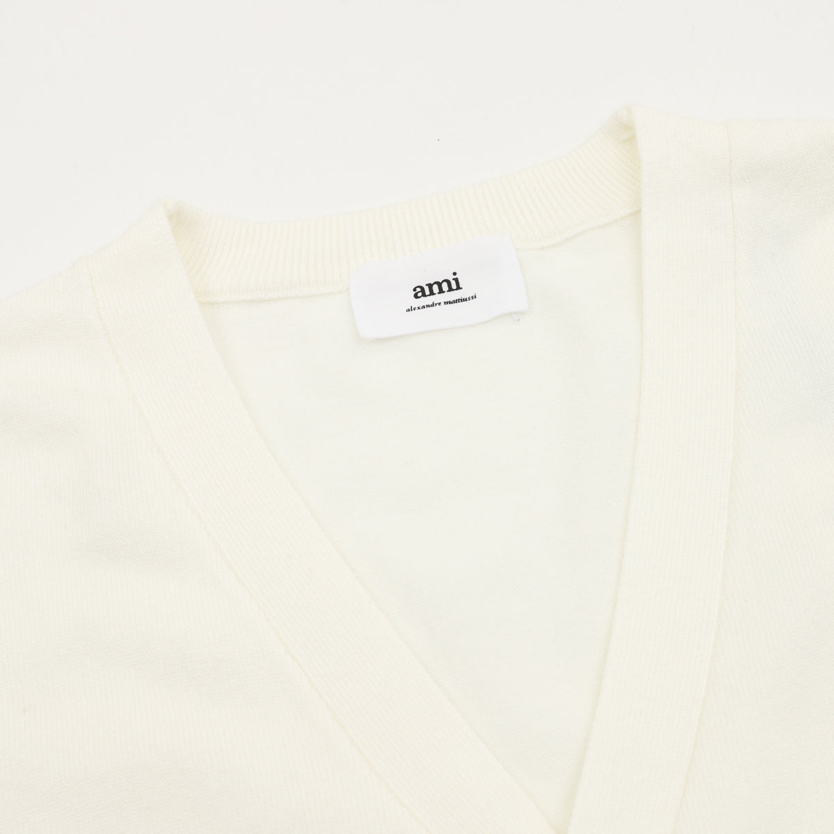 Ami de Coeur Red Heart Off-White