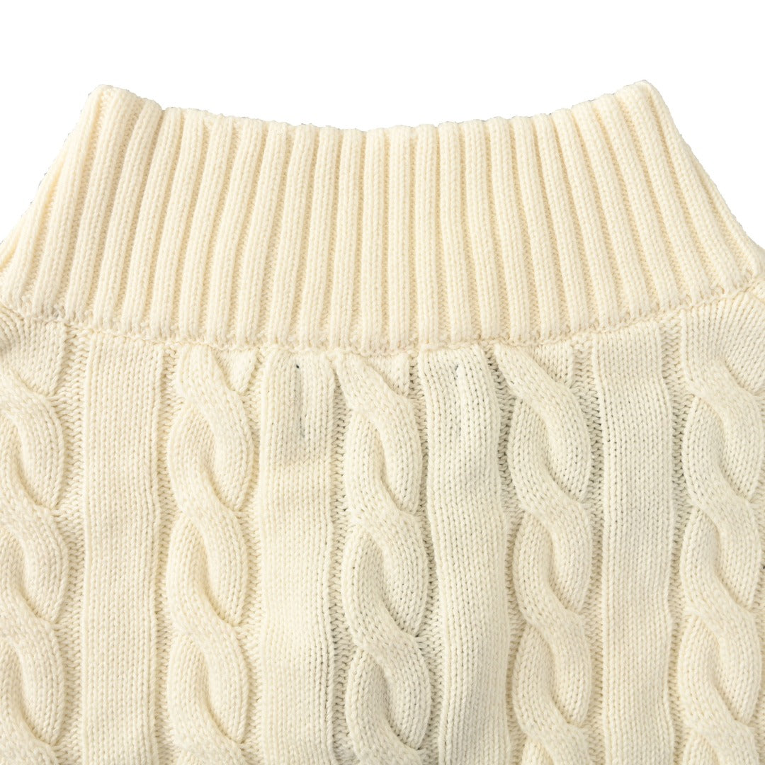 Cable-Knit Quarter-Zip Sweater Cream