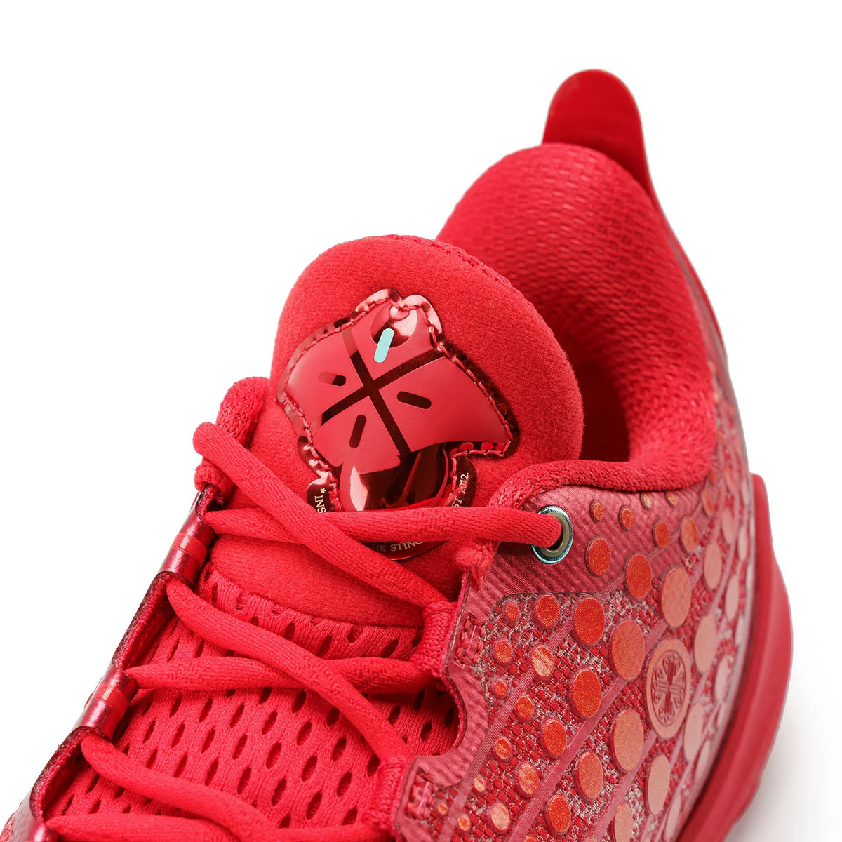 808 6 Ultra Red Stingray