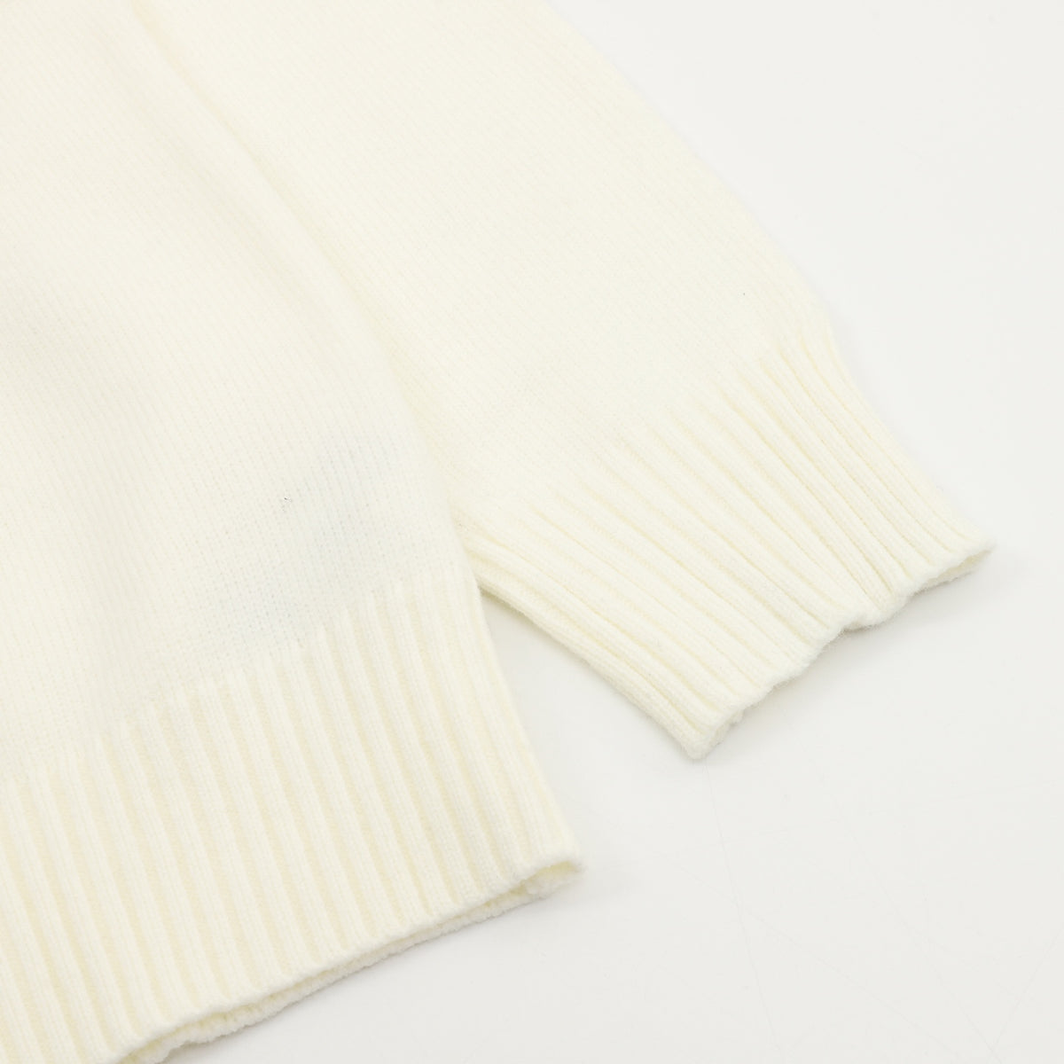 Ami de Coeur Lurex White