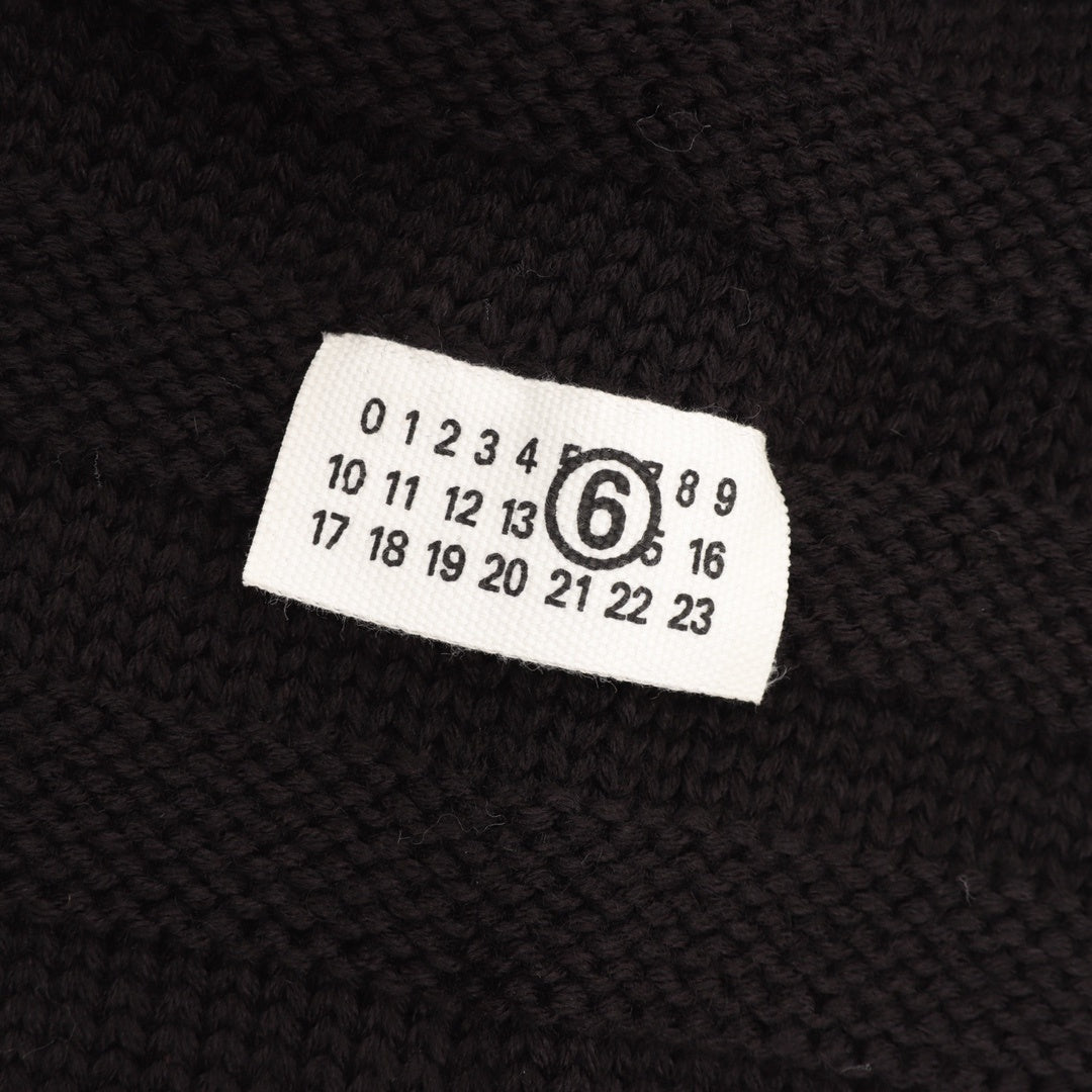 Distressed Knit Black
