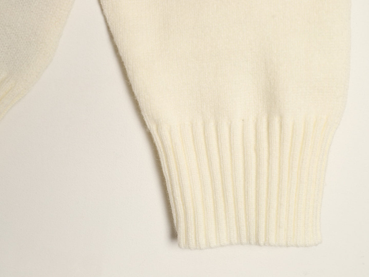 Ami de Coeur Wool White & Black