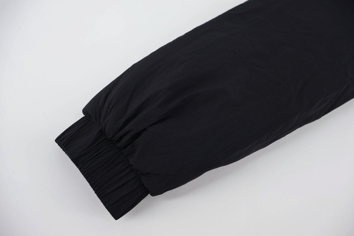 Ami de Coeur Zipped Black
