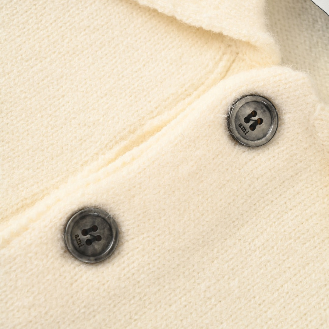Ami de Coeur Wool Off-White & Black