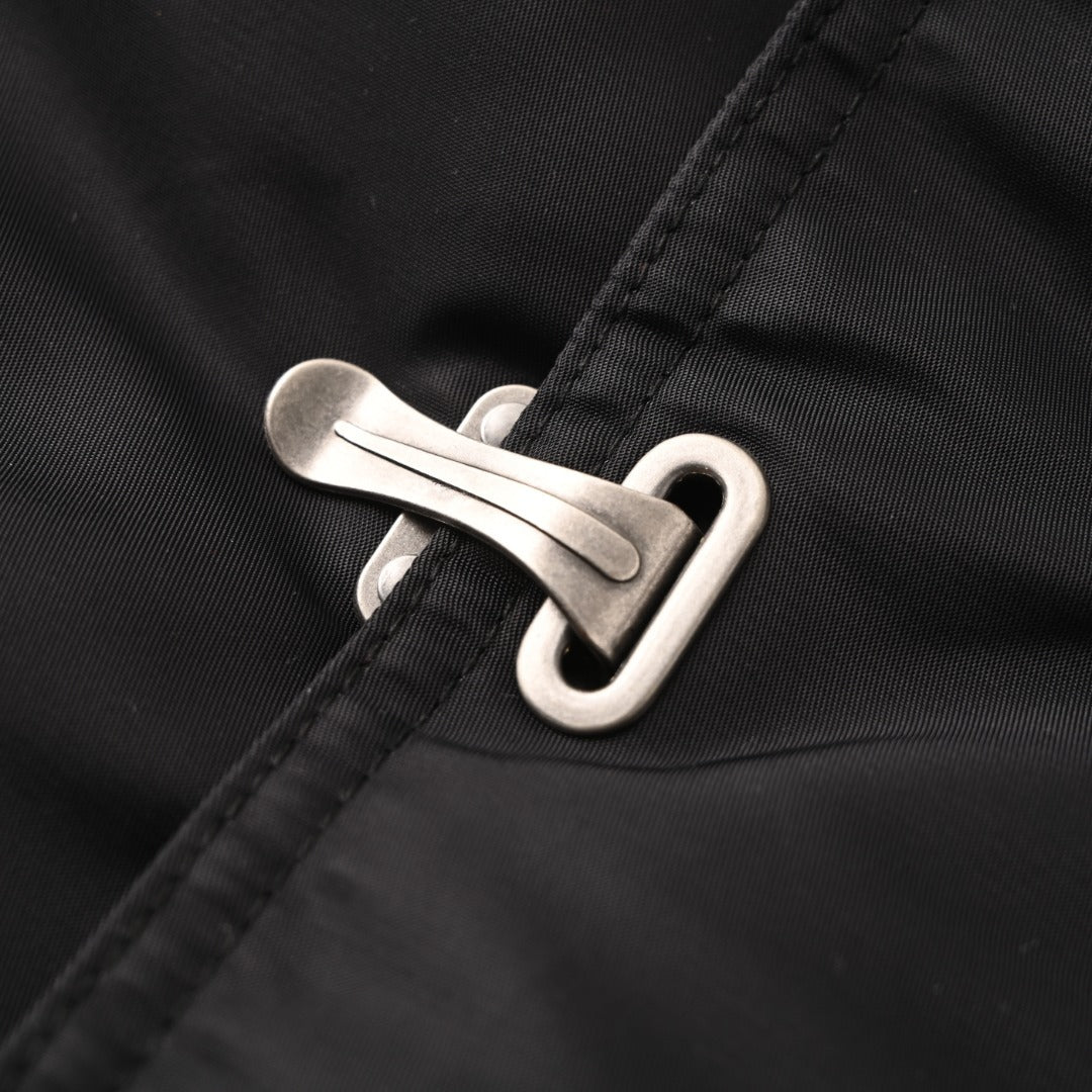 Padded Hook-Fastening Bomber Black