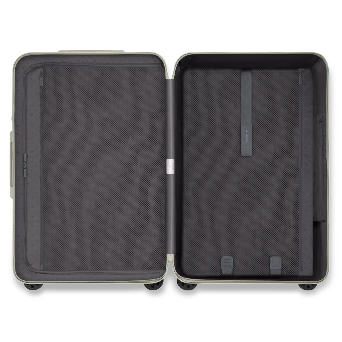 Essential Check-In Gloss