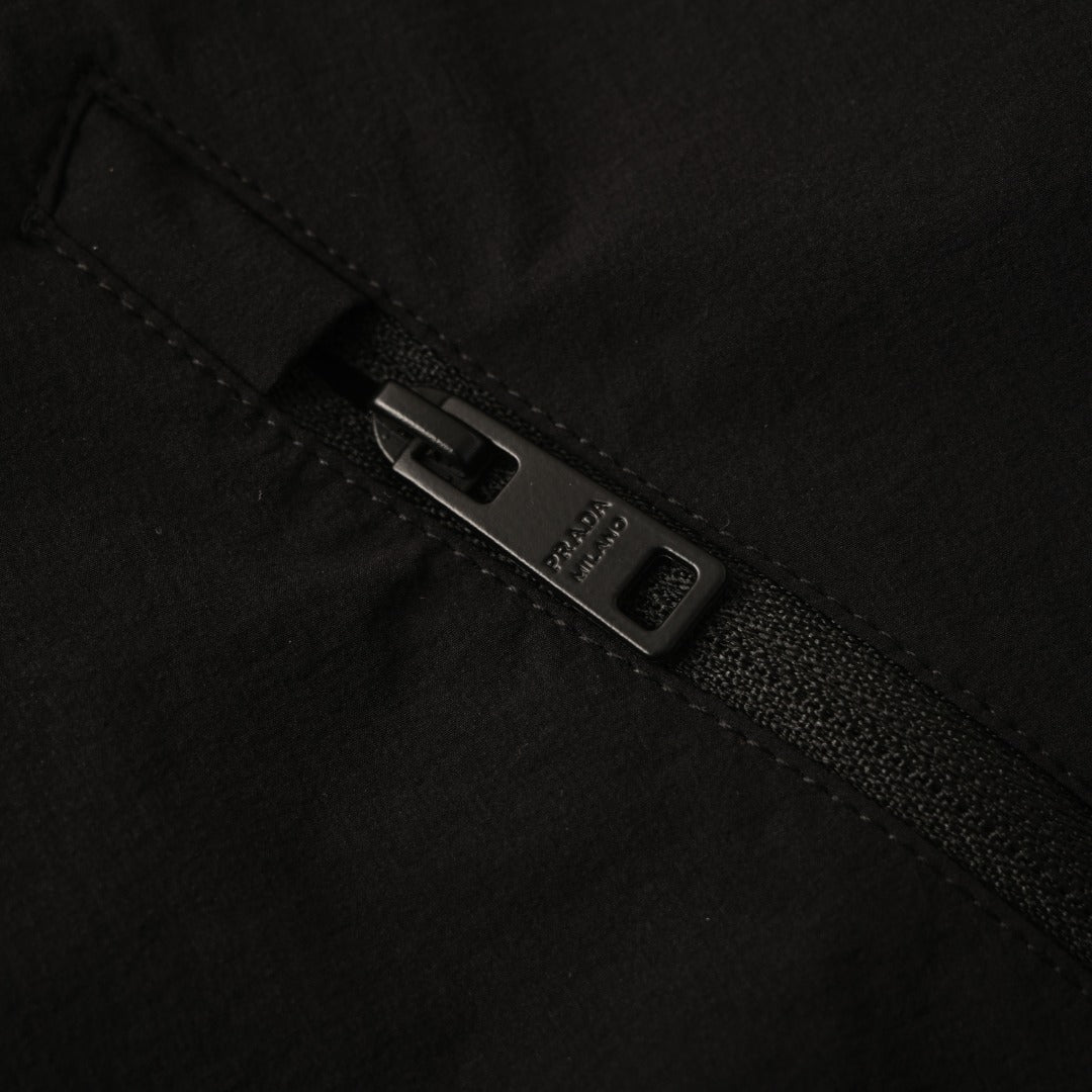 Re-Nylon Hooded Black