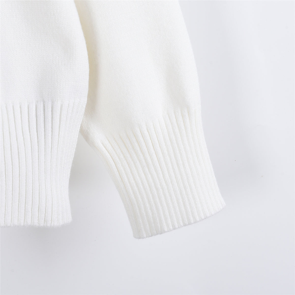 Ami de Coeur Red Heart Logo Off-White