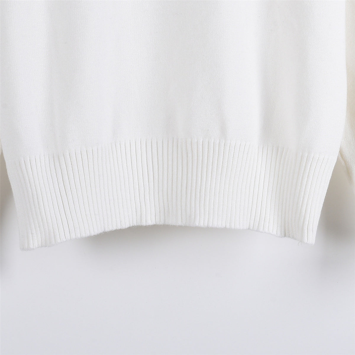 Ami de Coeur Red Heart Logo Off-White