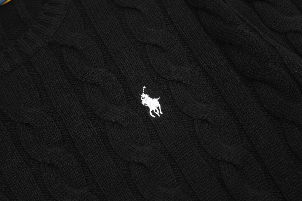 Cable-Knit Crewneck Sweater Black