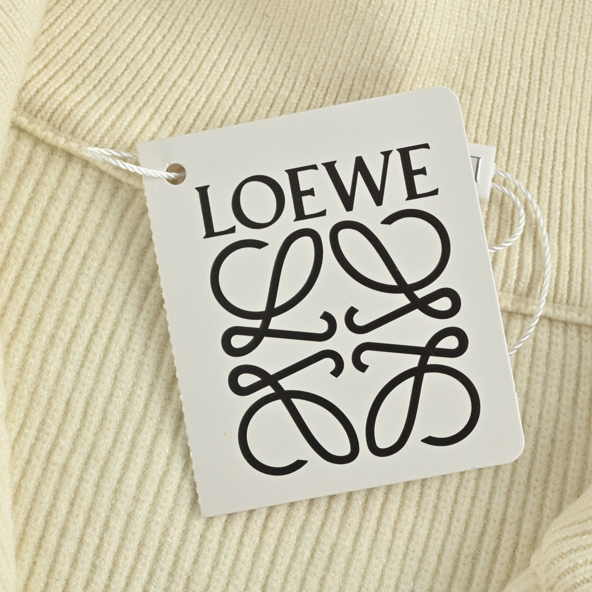 Anagram Pocket Quarter-Zip Cream / Beige