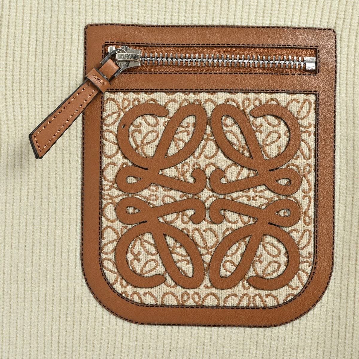 Anagram Pocket Quarter-Zip Cream / Beige