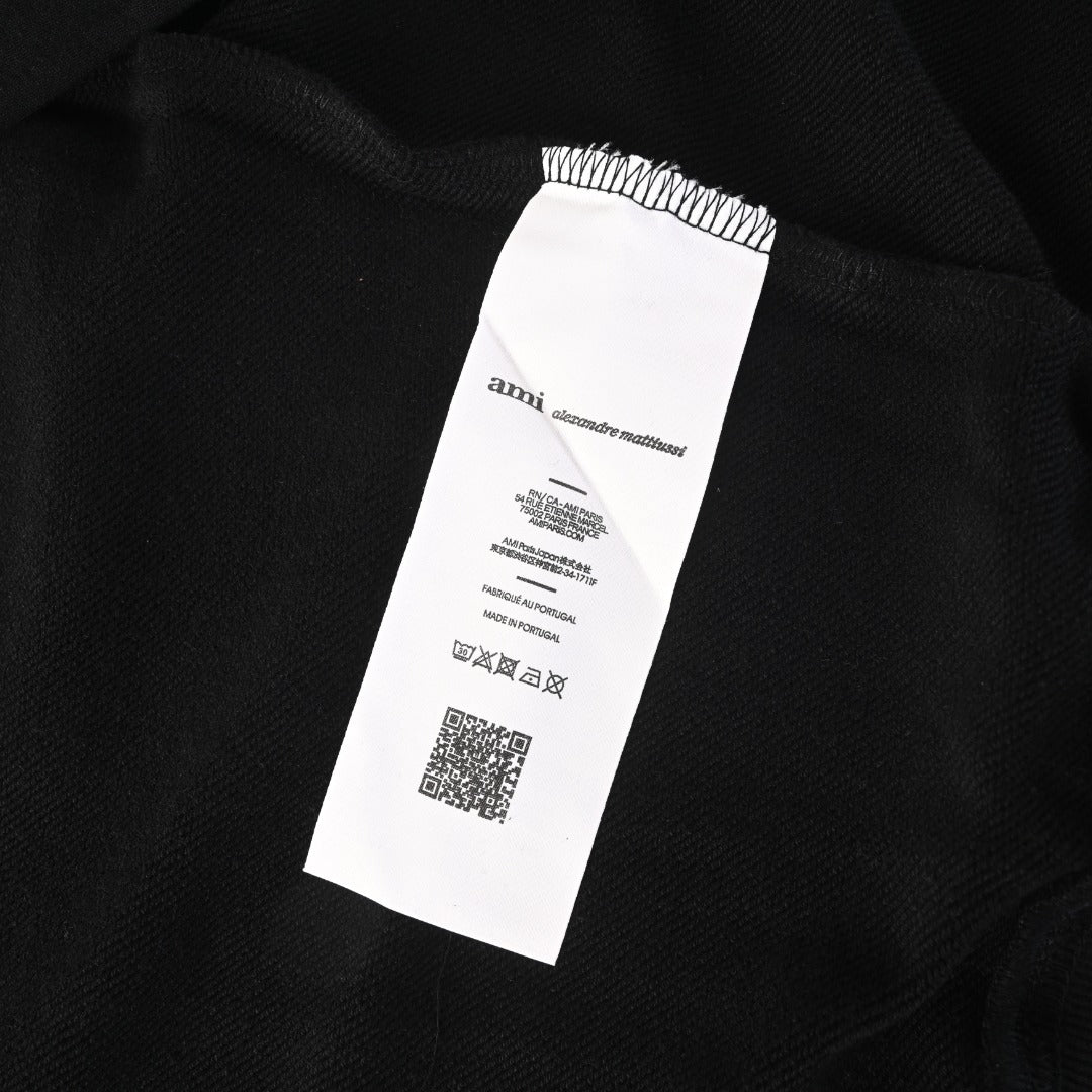 Ami de Coeur Zipped Black & Ivory