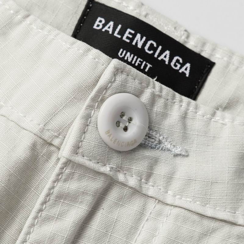 Convertible Distressed Cargo Trousers Light Beige