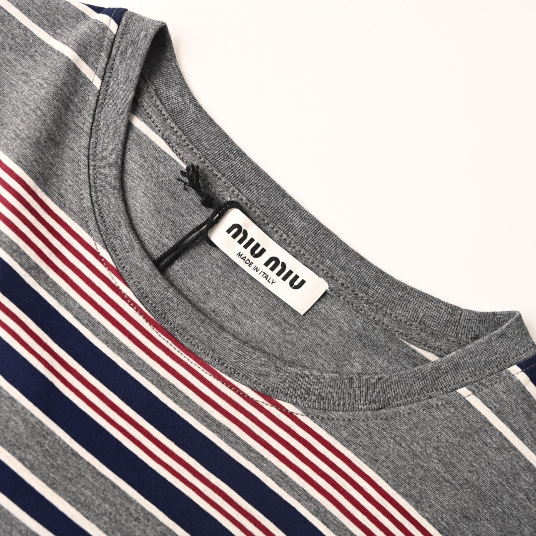 Striped Pocket Grey, Navy & Red