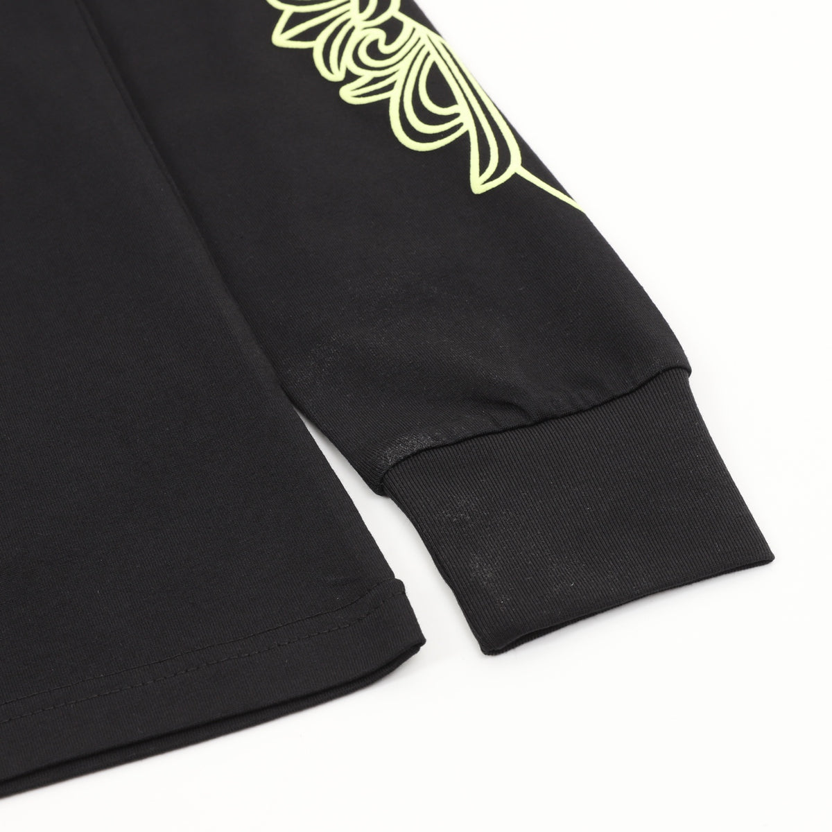 Neon Horseshoe Long Sleeve Pocket T-Shirt Black
