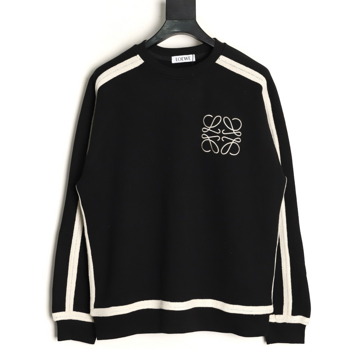 Anagram Contrast-Piping Black