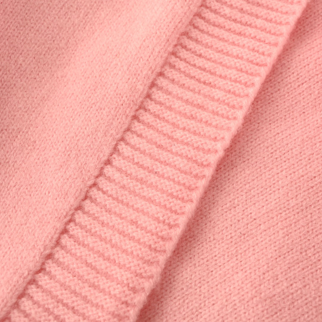 V-Neck Cardigan Pink