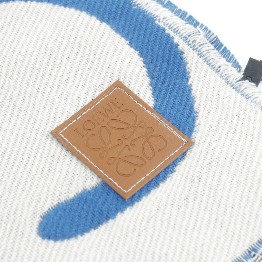 Graphic Typography Knit White Blue