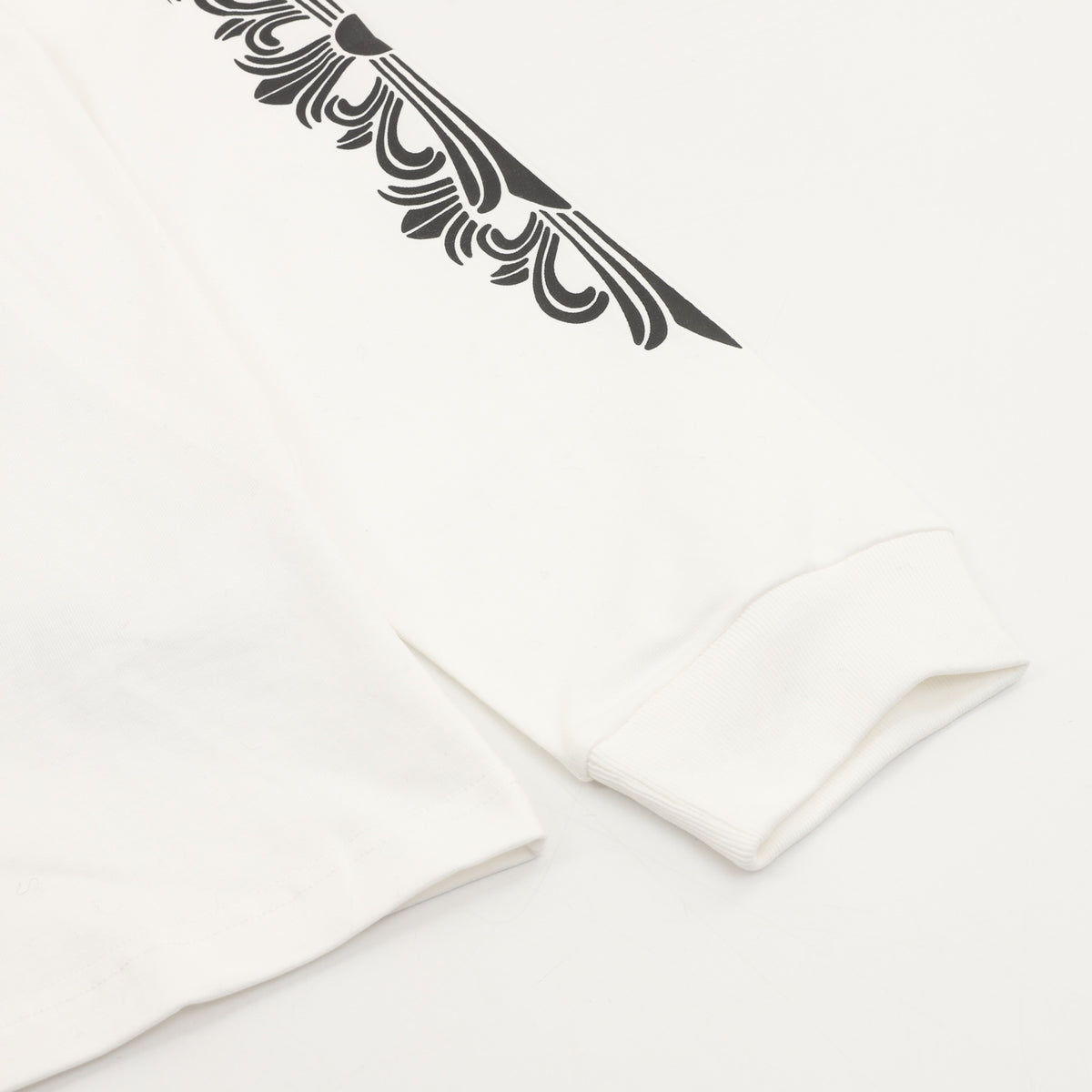 Scroll Logo Long Sleeve Pocket T-Shirt White