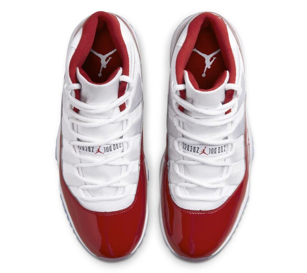 Air Jordan 11 Cherry