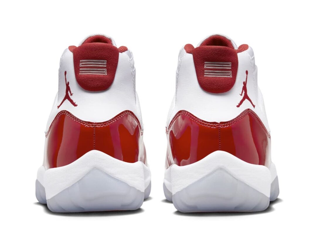 Air Jordan 11 Cherry