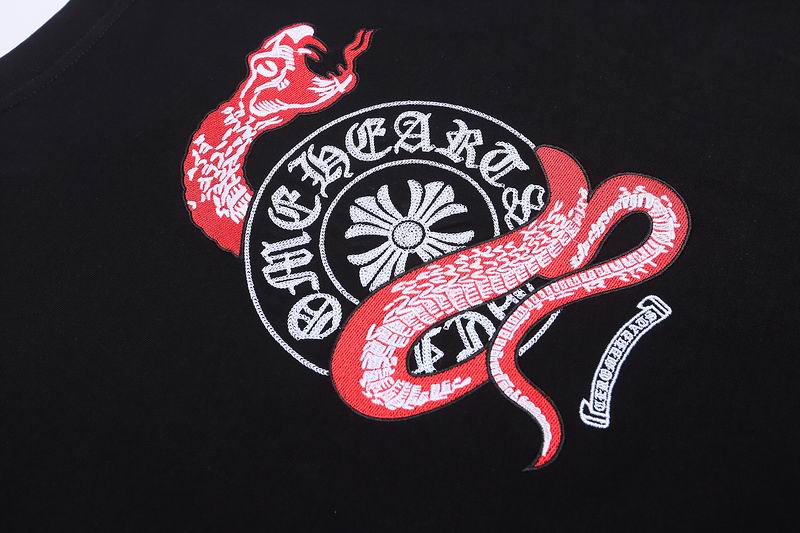 Snake Back Graphic T-Shirt