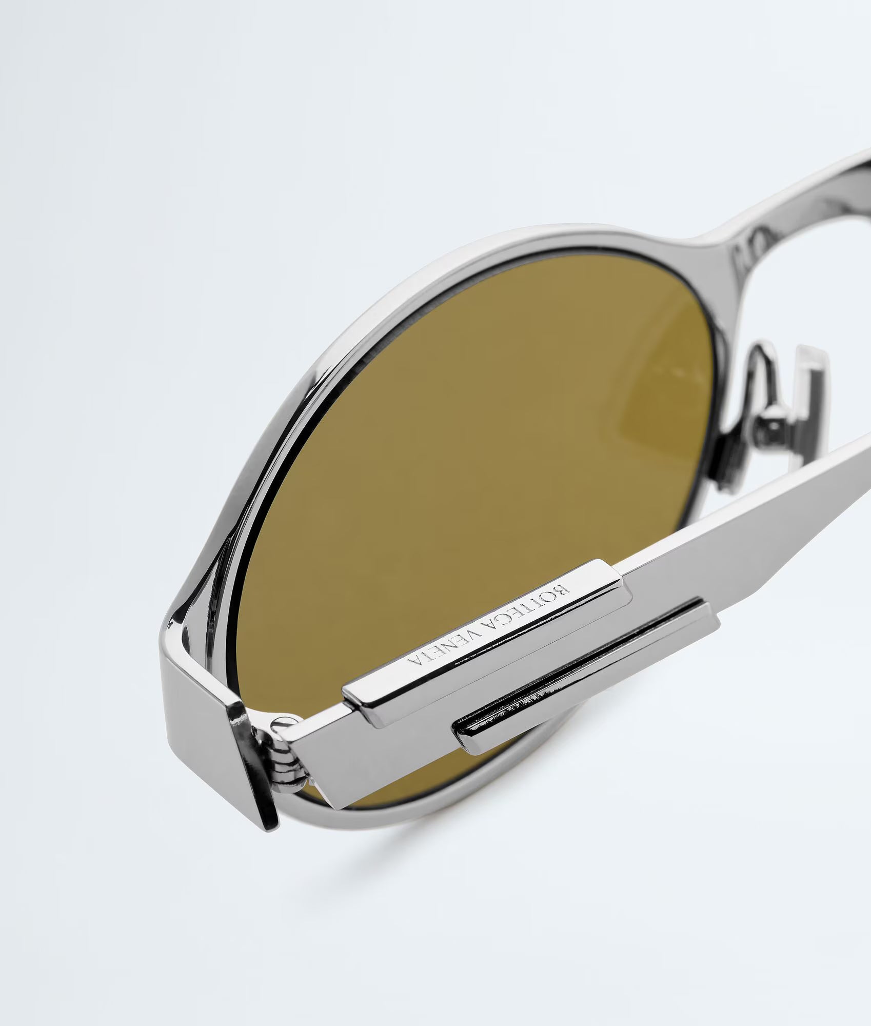 Dash Oval Sunglasses Silver Green