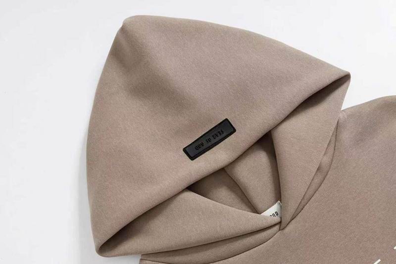Vogue Star Graphic Hoodie Taupe
