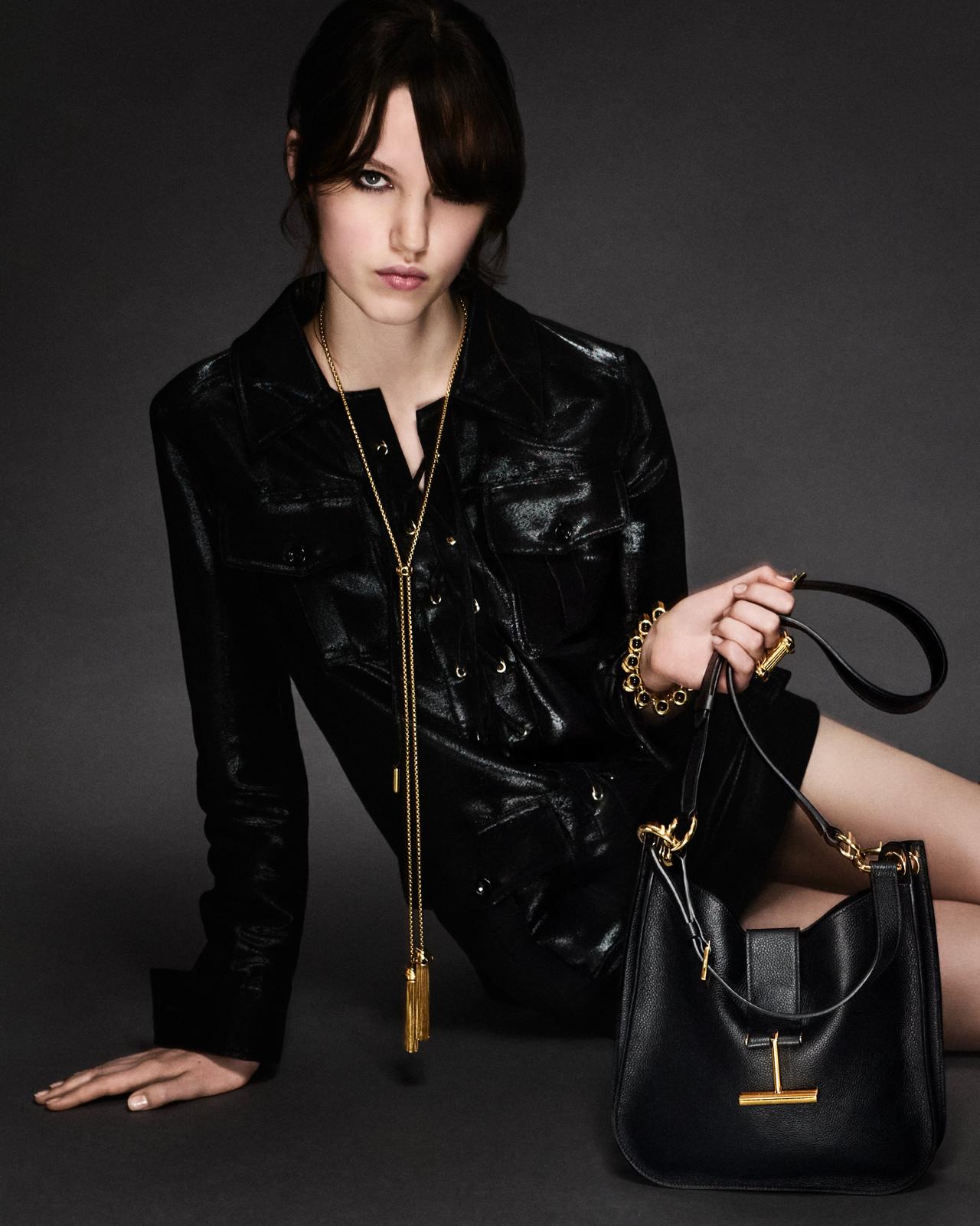 Tara Small Crossbody Black