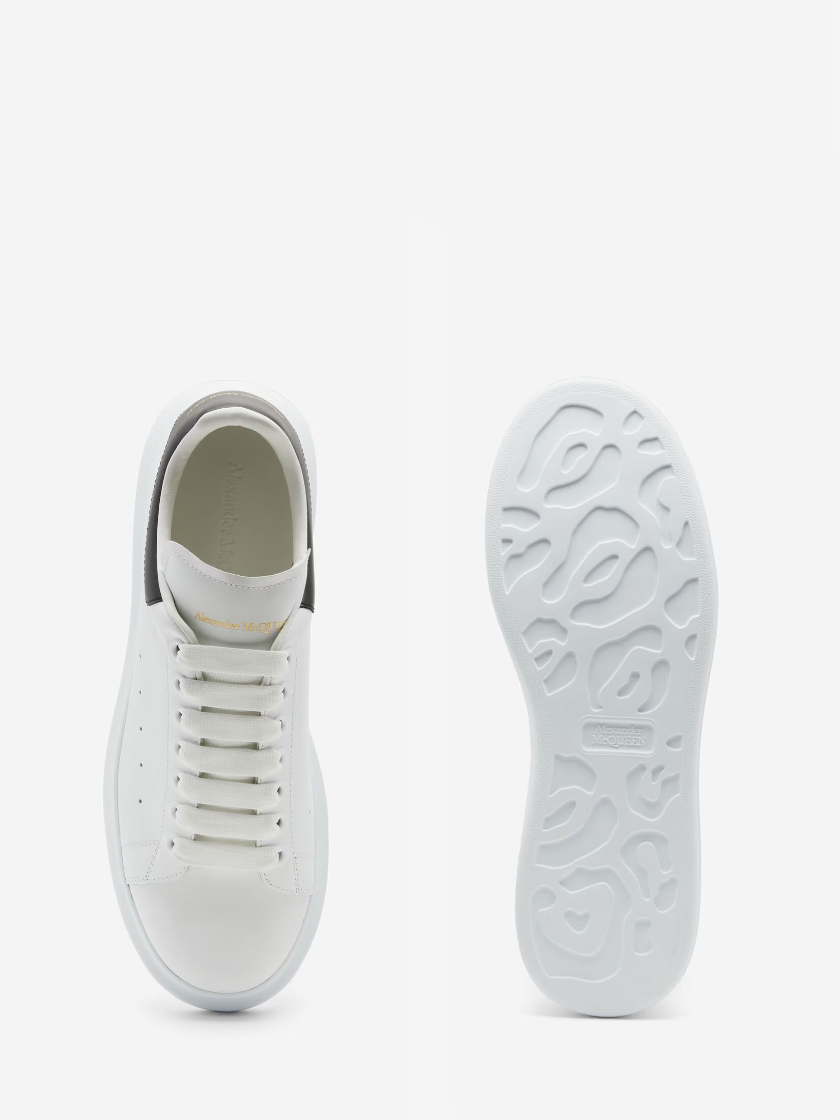Alexander McQueen Oversized Sneaker in White Black Leather