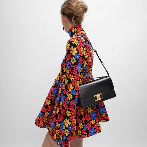 Medium Triomphe Folio Shiny Calfskin Black