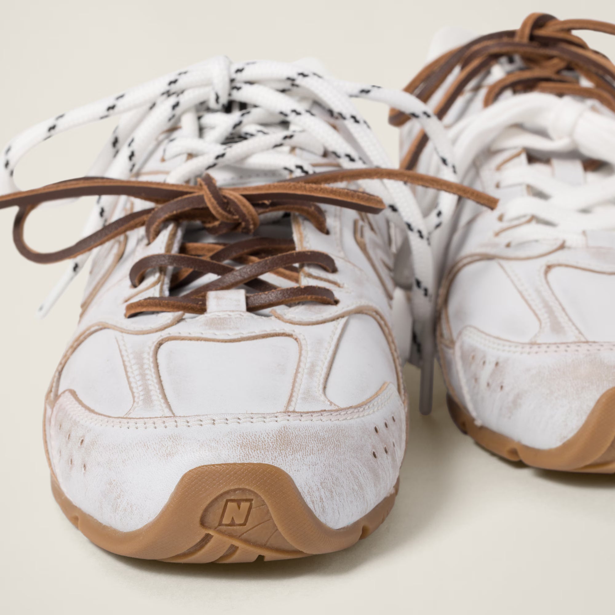 530 SL Leather Sneakers White