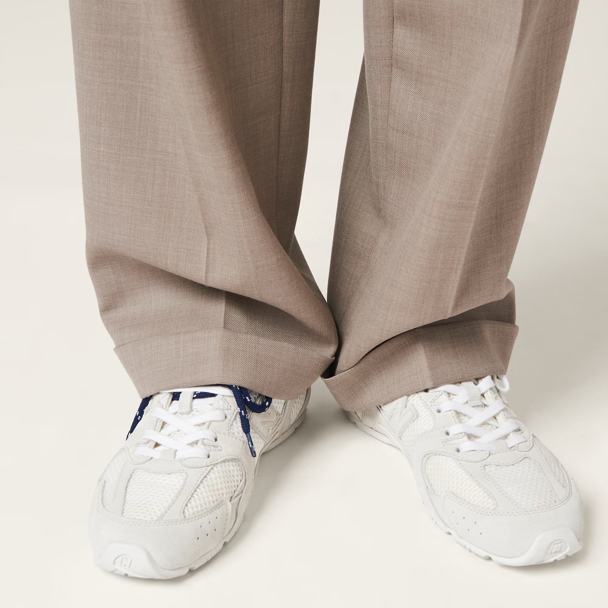 530 SL Suede and Mesh Sneakers White